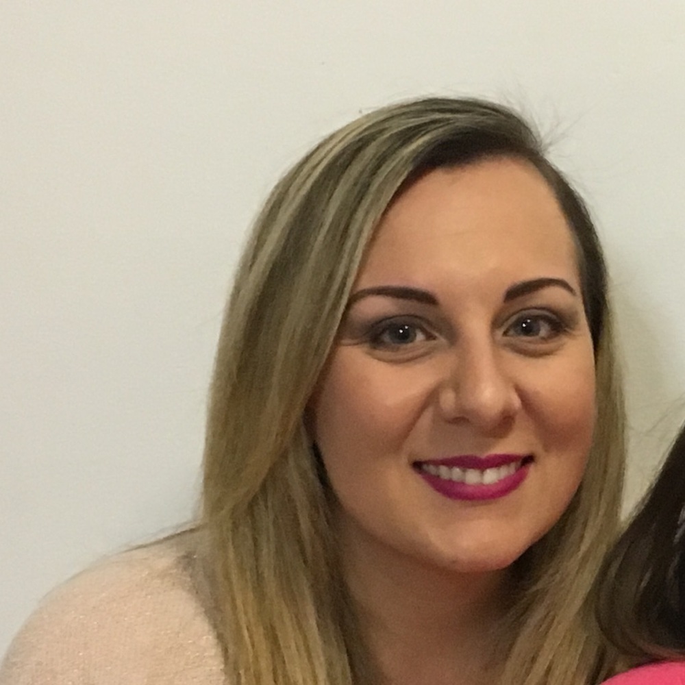 Meet your Posher, Angela